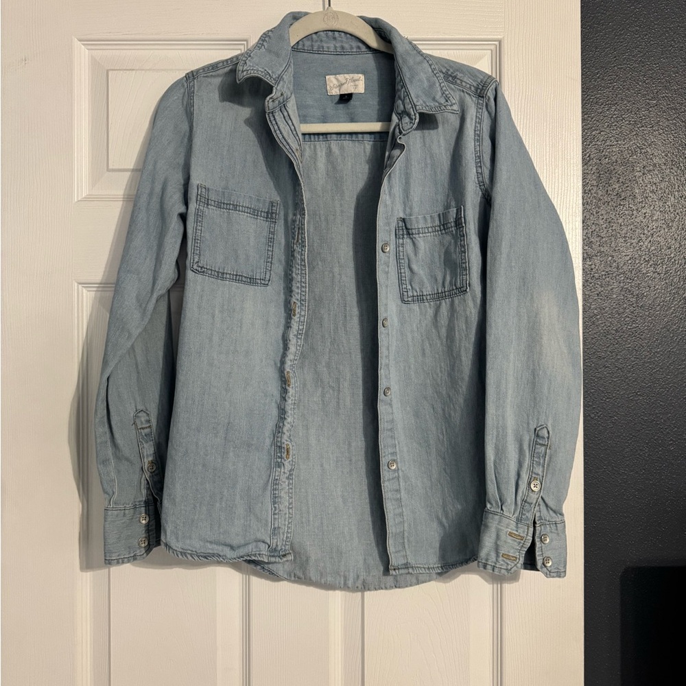 Universal Thread Denim Button-Up Shirt